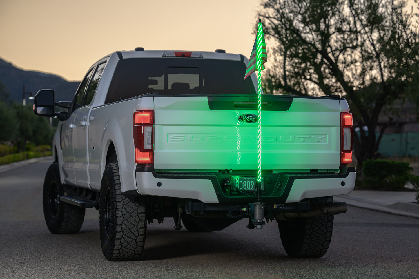 A 5' multicolor whip on the Quick Ball Mount, powered by our Hitch Switch DT connector.