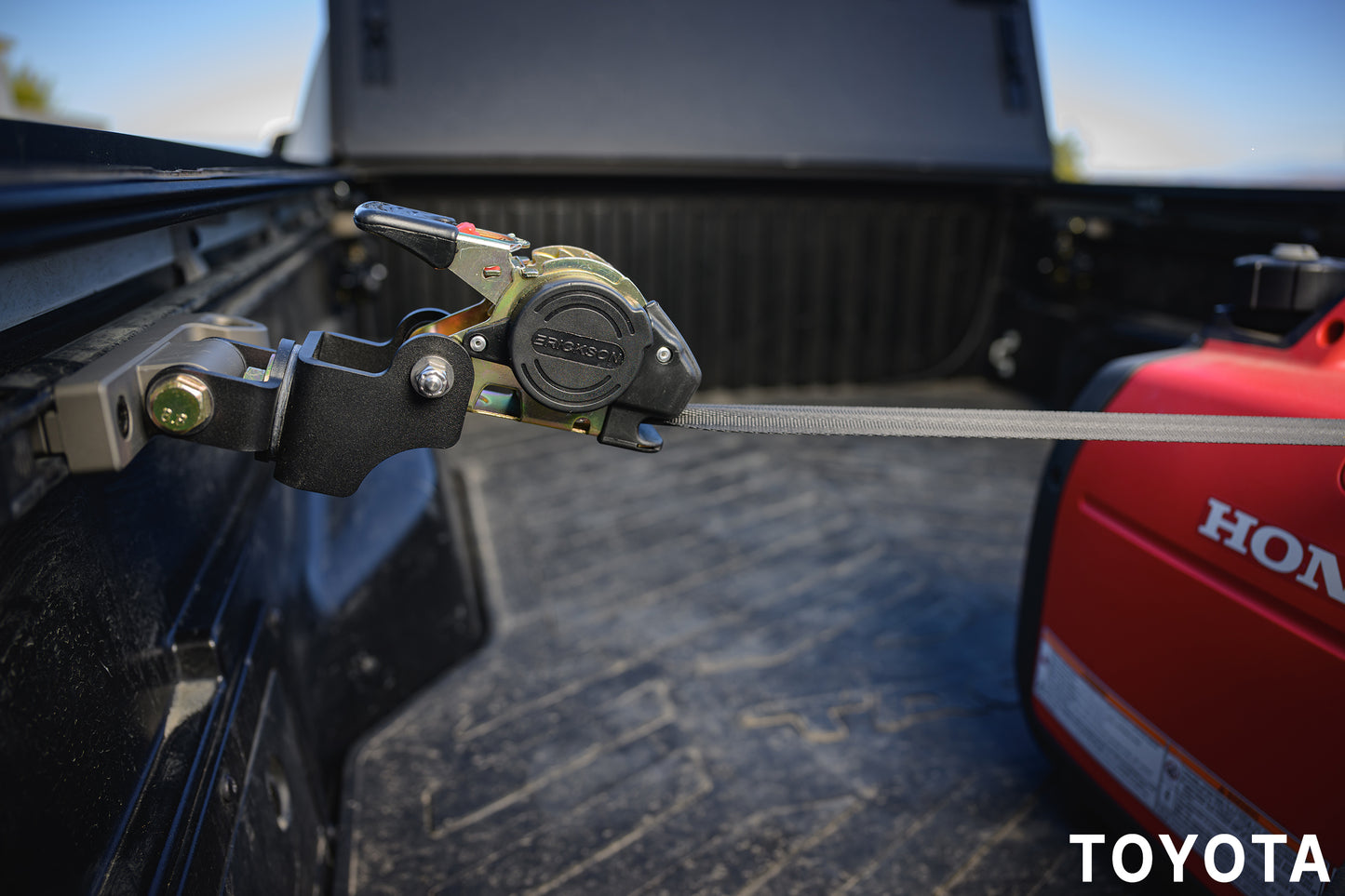Ultimate Retractable Ratchet Straps